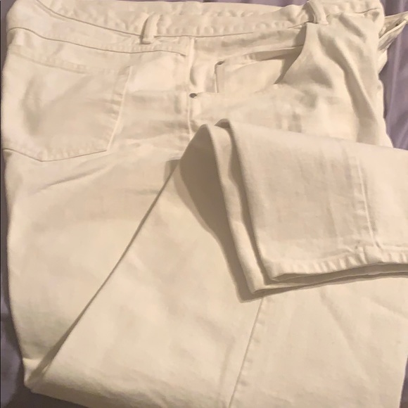 Jeans - Picture 2 of 3